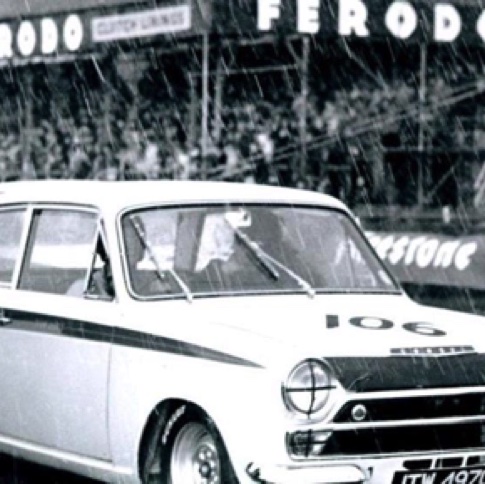 STe Mary Trophy à Goodwood sous la pluie d'Avril 1965 STe Mary Trophy à Goodwood sous la pluie d'Avril 1965